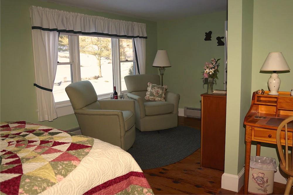 Inn On Golden Pond Holderness Exterior photo